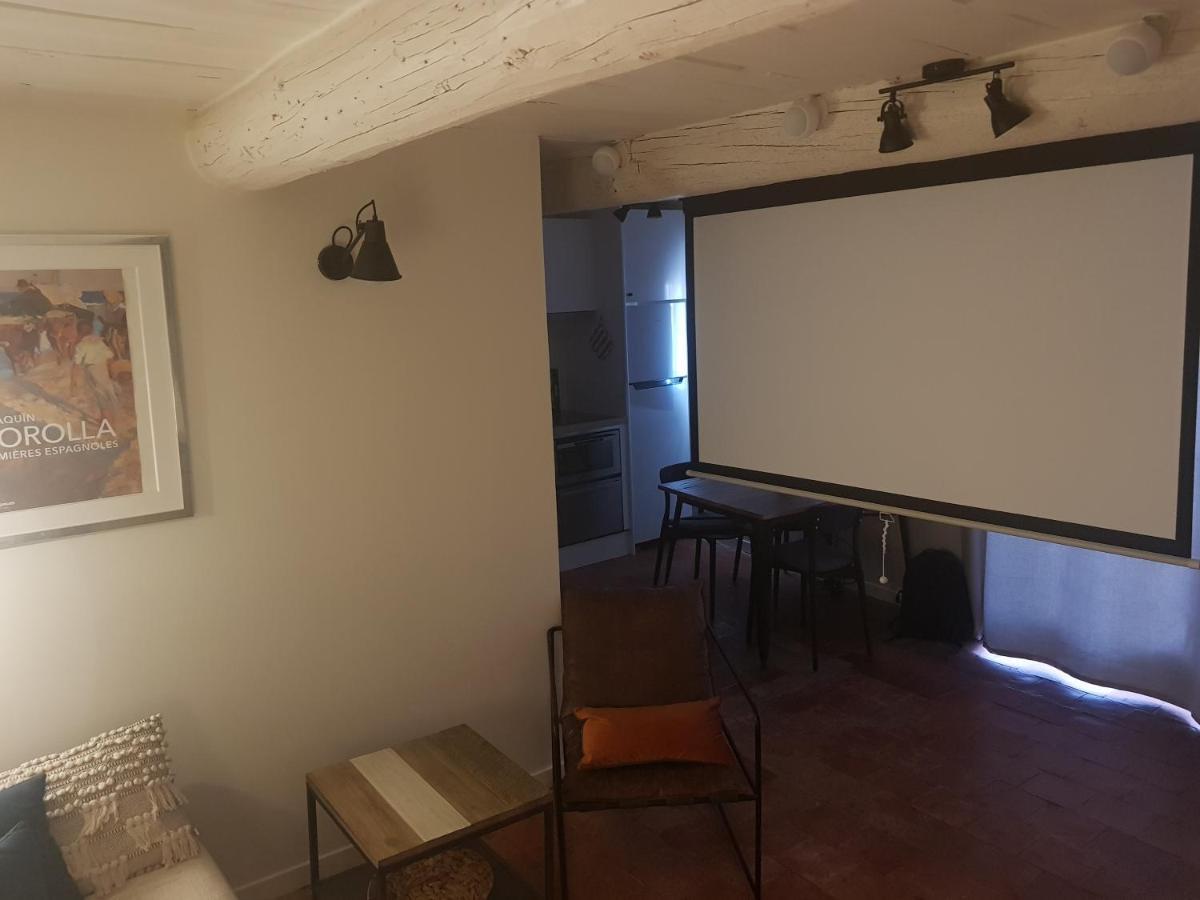 Beau Duplex Avec Terrasse - Centre Historique Apartment *